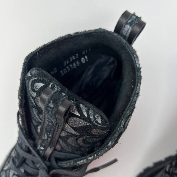 NIB Shind!gs Women's Black Combat Boots Chunky Vibram Sole Lug Tread   Sz. 9.5B - Picture 14 of 16